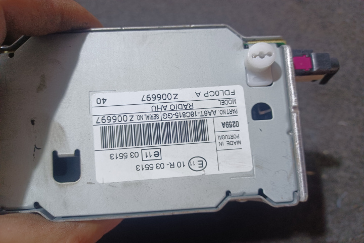 Radio cd AA6T-18C815-GG AA6T18C815GG 8A6