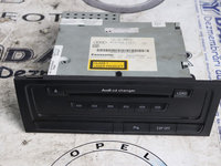 RADIO CD AUDI A4 B8 DIN 2012, COD: 8T2035110C