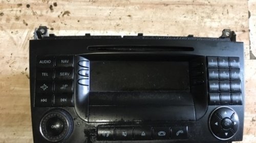 Radio CD cu navigatie Mercedes C class w203 2