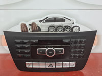 Radio CD Mercedes-Benz C220  2.2 Motorina 2012, A2049005112