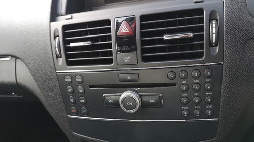 Radio cd Mercedes c220 cdi w204