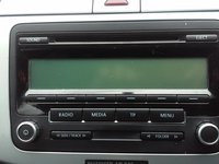 Radio CD mp3 Passat B6, B7, Golf 6 cod 1K0035186AA cu cod