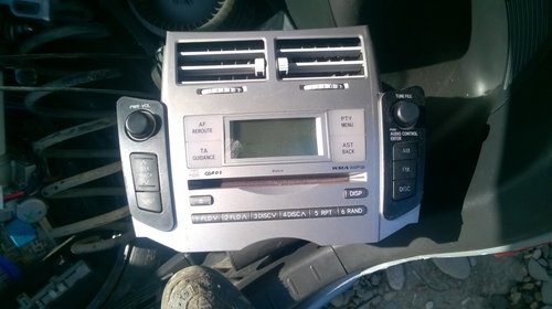 Radio-CD mp3 Toyota Yaris, 1.3 VVT-i 64 kw, d