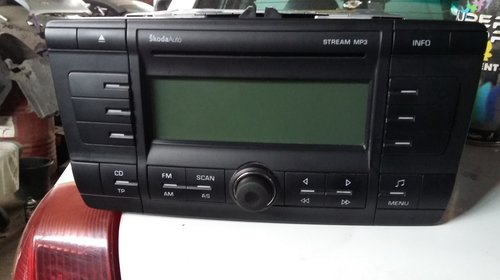 Radio cd mpt original skoda octavia 2