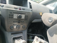 Radio CD Opel Zafira B 1.9 diesel cp an 2006