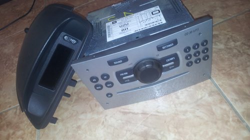 Radio cd original Opel Corsa D 2012 argintiu