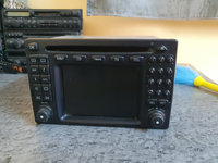 Radio CD Player cu navigatie Mercedes-Benz