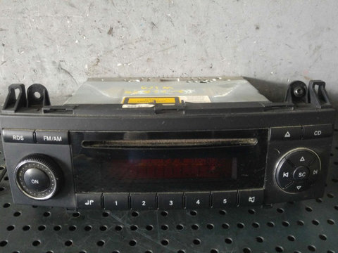Mercedes A-Klasse W169 Autoradio Radio CD Player A1698200086