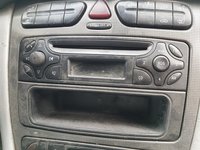 Radio CD Player Mercedes Benz Clasa C W203 2001 - 2007