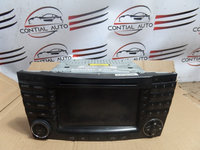 Radio CD Player Mercedes E Class W211 2007