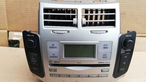 Radio CD Player MP3 Player Toyota Yaris 2010