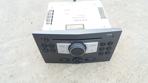 Radio CD player Opel Astra H / Zafira B stare