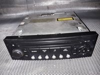 Radio CD player Renault clio 3 fara cod