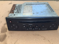 Radio CD player Renault Laguna 2 2004 8200002607