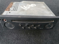 Radio cd player unitate audio Renault Clio 2 Megane 2 Laguna 2 Master Trafic