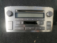 Radio cd player unitate audio Toyota Avensis T25