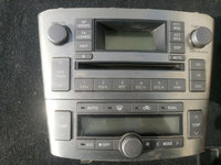 Radio cd player unitate audio Toyota Avensis T25