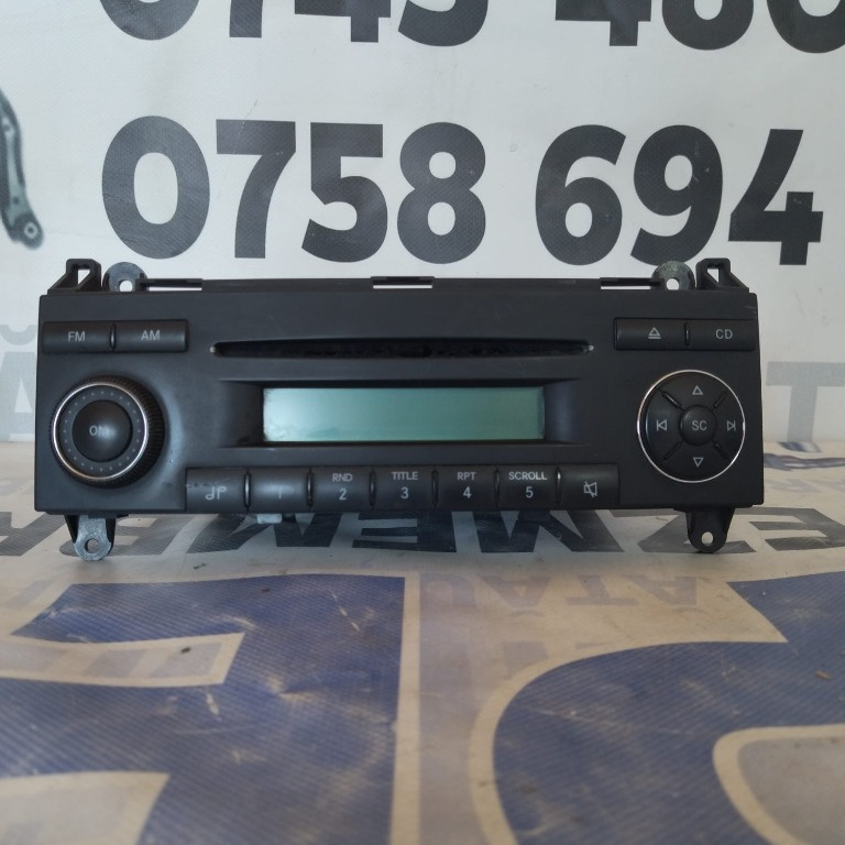 RADIO CD PLAYER VW CRAFTER AN 2009 Cod A0048204086