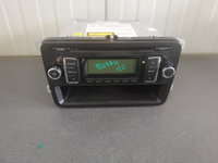 Radio CD RCD 210 VW Touran 1T2 Facelift cod 1K0035156A an 2007 2008 2009 2010