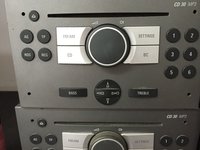 RADIO CD , RENAULT TRAFIC / OPEL VIVARO .