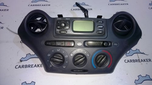 Radio CD + unitate control aer Toyota Yaris