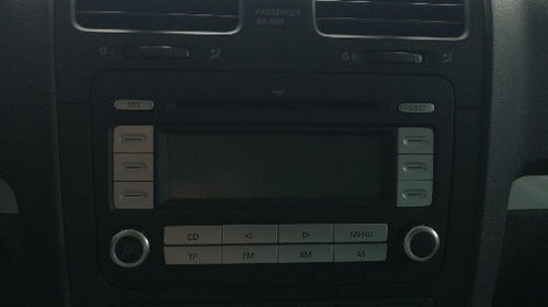 Radio CD VW Golf 5 Passat B6 Jetta dezmembrez