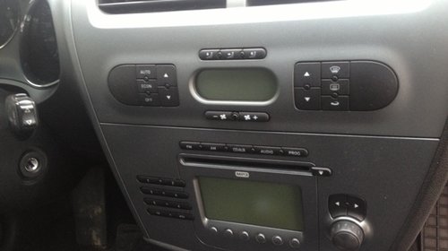 Radio mp3 decodat Seat leon din 2007