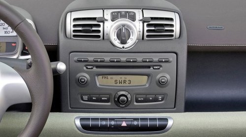 Radio Mp3 PLayer 6disc Smart Fortwo w451