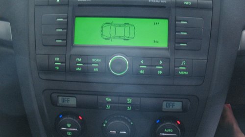 Radio-Mp3 player original Skoda OCTAVIA 2