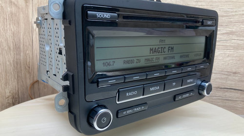 Radio VW RCD310 CD Mp3 Transporter T5.1 Caddy Golf Polo Passat Sharan