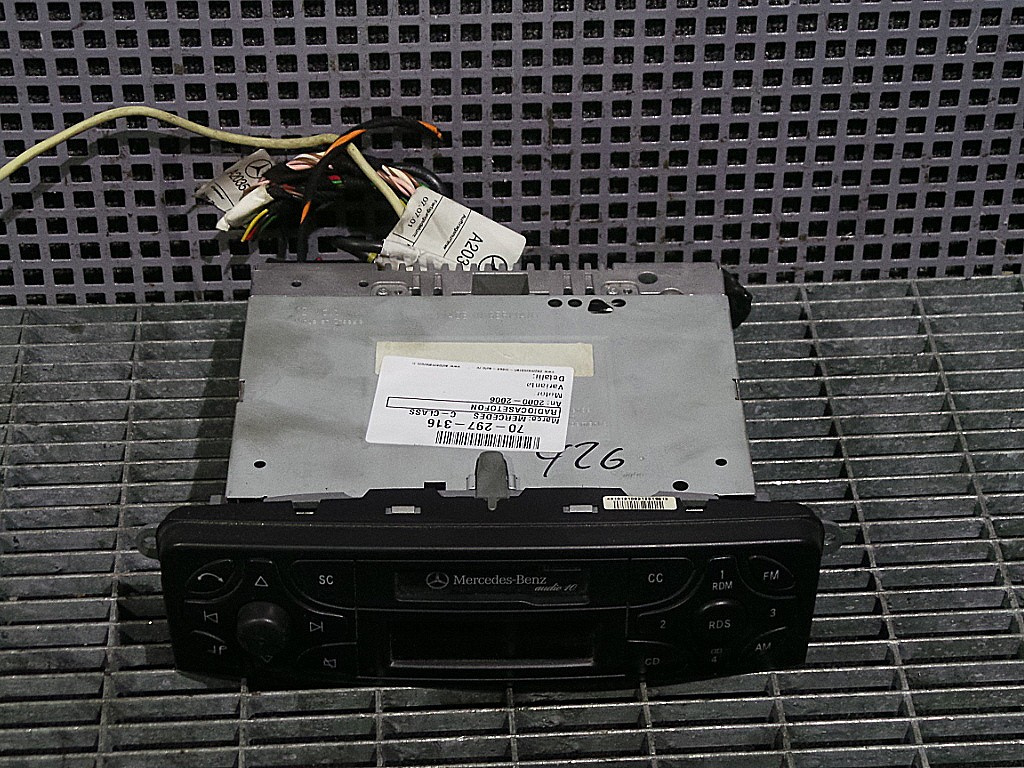 RADIOCASETOFON MERCEDES C-CLASS C-CLASS - - (2000 2007)