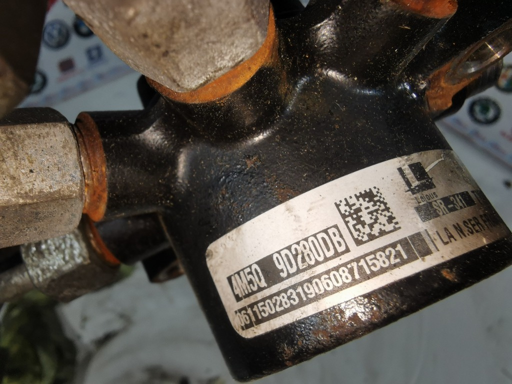 Rampa injectie 1.8 TDCI Cod motor : 4M5Q