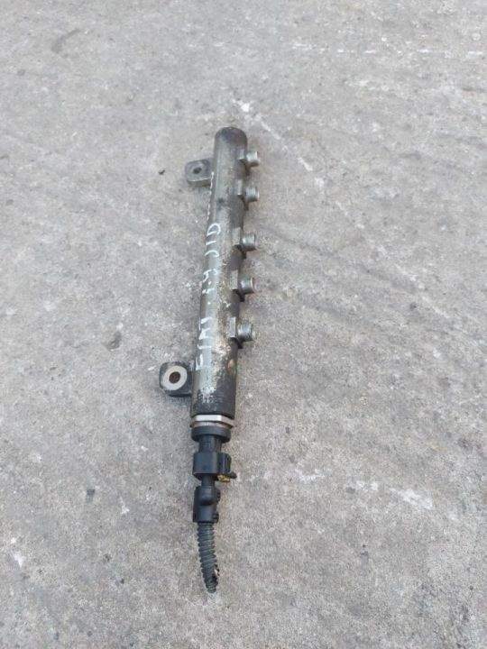 Rampa Injectie / Injectoare Fiat Doblo 1