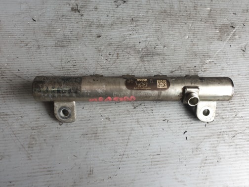 Rampa injectoare 2.0 jtd 1.6 d multijet 2.0 d multijet fiat punto alfa romeo 159 0445214171