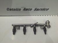 Rampa injectoare Audi A4 B5, Cabrilolet, A6 4B C5, Passat B5 Cod 058133681