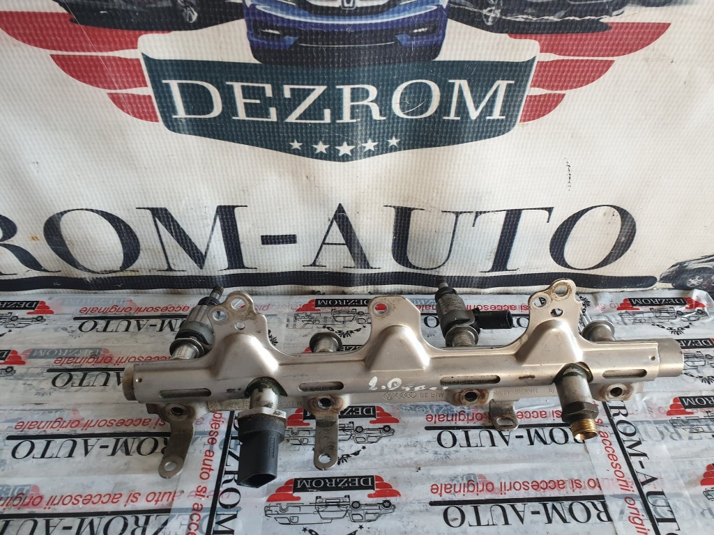 Rampa injectoare Audi A4 B8 2.0 TFSI 211 cai motor CDNC cod piesa : 06J133317M