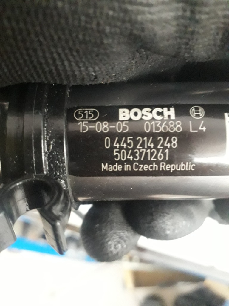 Rampa INJECTOARE BOSCH IVECO 3.0 JTD COD