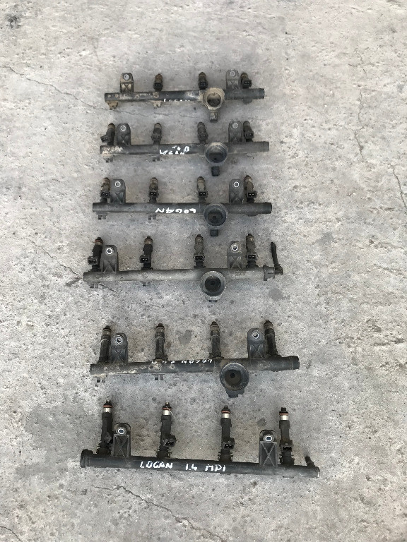 Rampa injectoare cu injectoare 1.4 mpi 2004 - 2009 cod: 7700274294 - 8200227124