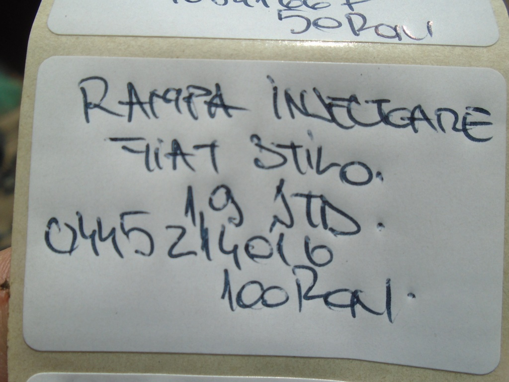 Rampa injectoare fiat stilo 1.9jtd cod 0