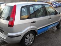 Rampa injectoare Ford Fusion 2003 hatchback 1.6