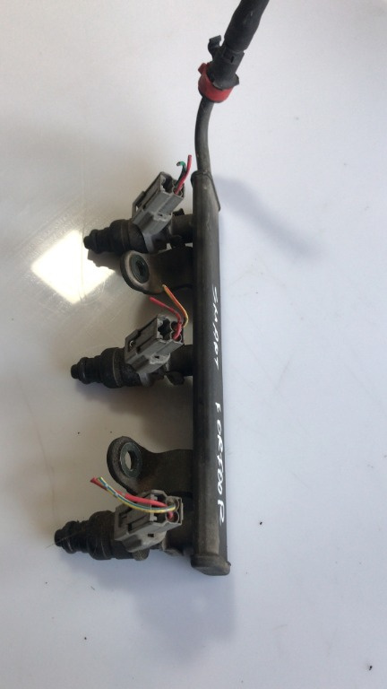 Rampa injectoare + injectoare Smart Forfour 1.3 cod mr988977