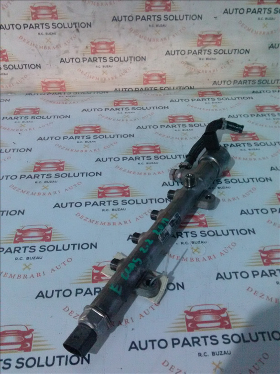 Rampa injectoare M E CLASS 2.2 CDI an fabr. 2011