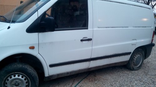 Rampa injectoare mercedes vito 112 (638) 2.2 cdi kw 90 cp 122 anul 1999-2003