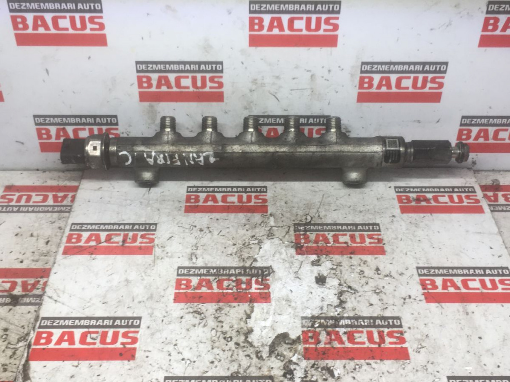 Rampa Injectoare Opel Astra J / Mokka 1.6 CDTI Cod: 55570022