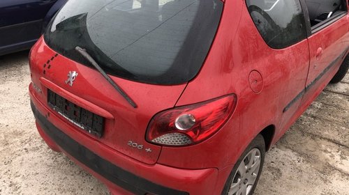 Rampa injectoare Peugeot 206 2009 206 plus + 1.4 hdi 8HZ