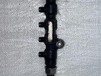 Rampa injectoare Peugeot 307, 1.6 hdi, 2005, cod 9654592680, cod senzor 9653981180