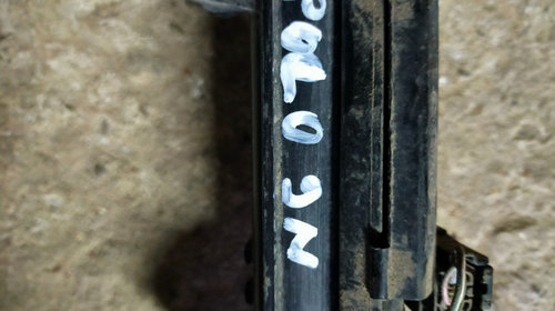 Rampa injectoare Volkswagen polo 9n, Seat Ibiza Skoda Fabia 1.2 benzina 03E133320