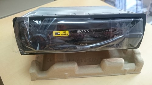 Receptor CD-1DIN Sony, iluminare rosu cu Aux-in, USB, Extra Bass