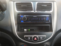 Receptor digital 1-DIN, Kenwood KMM125