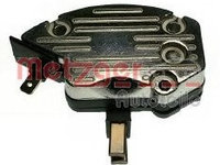 Regulator alternator 2390040 METZGER pentru Ford Fiesta Ford Escort Ford Orion Ford Cortina Ford Taunus Ford Sierra Ford Granada Ford Scorpio Ford Capri Ford Transit Ford Courier Ford Verona